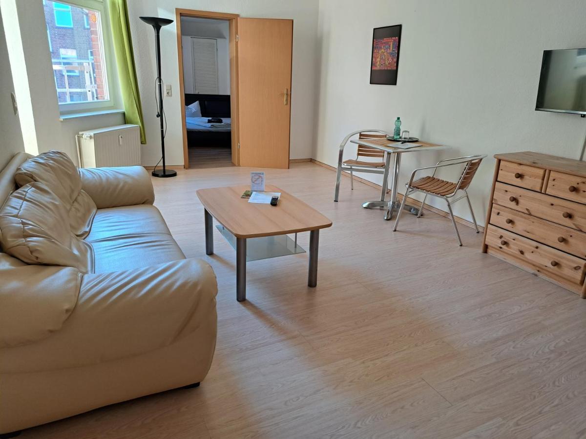 Apartment-Hotel Schillerplatz Виттенберге Экстерьер фото