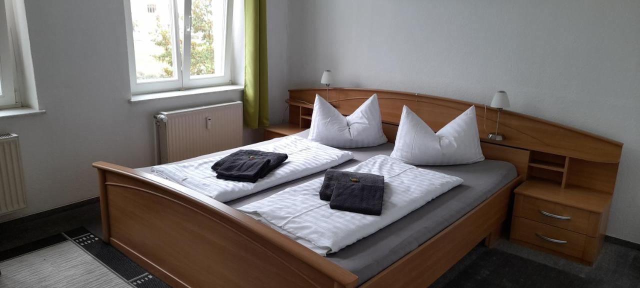 Apartment-Hotel Schillerplatz Виттенберге Экстерьер фото