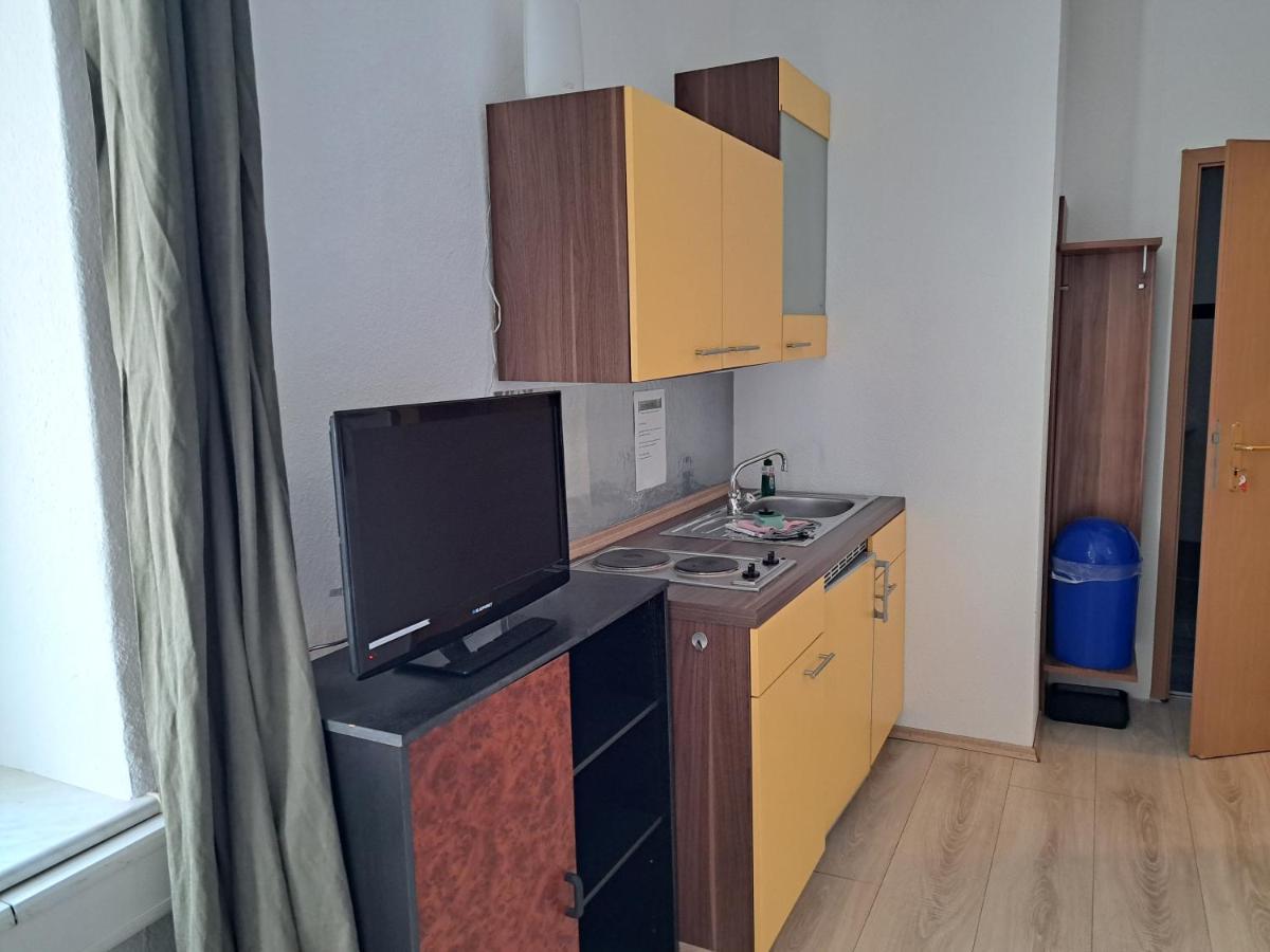 Apartment-Hotel Schillerplatz Виттенберге Экстерьер фото